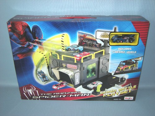 THE AMAZING SPIDERMAN SEWER BATTLE PLAY SET