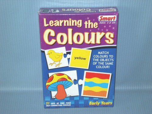 Smart<br>LEARING THE COLOURS