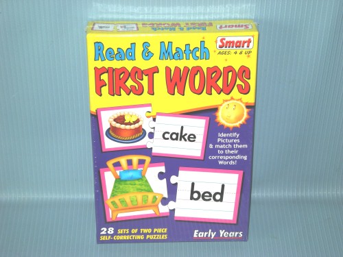 Smart<br>READ & MATCH FRIUTS WORDS
