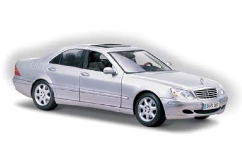 Maisto<br>1:26 MERCEDES BENZ S-CLASS