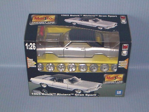 1:26 M.K - 1965 BUICK RIVIERA GRAN SPORT